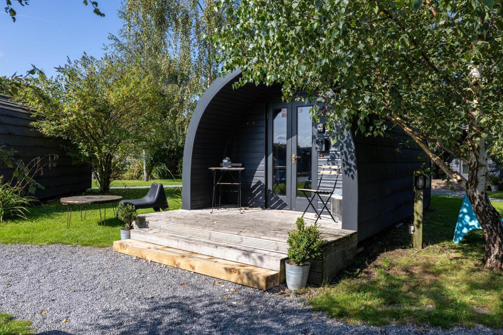 The Little Hide - Adult Only Camping Pods Wigginton  Bagian luar foto