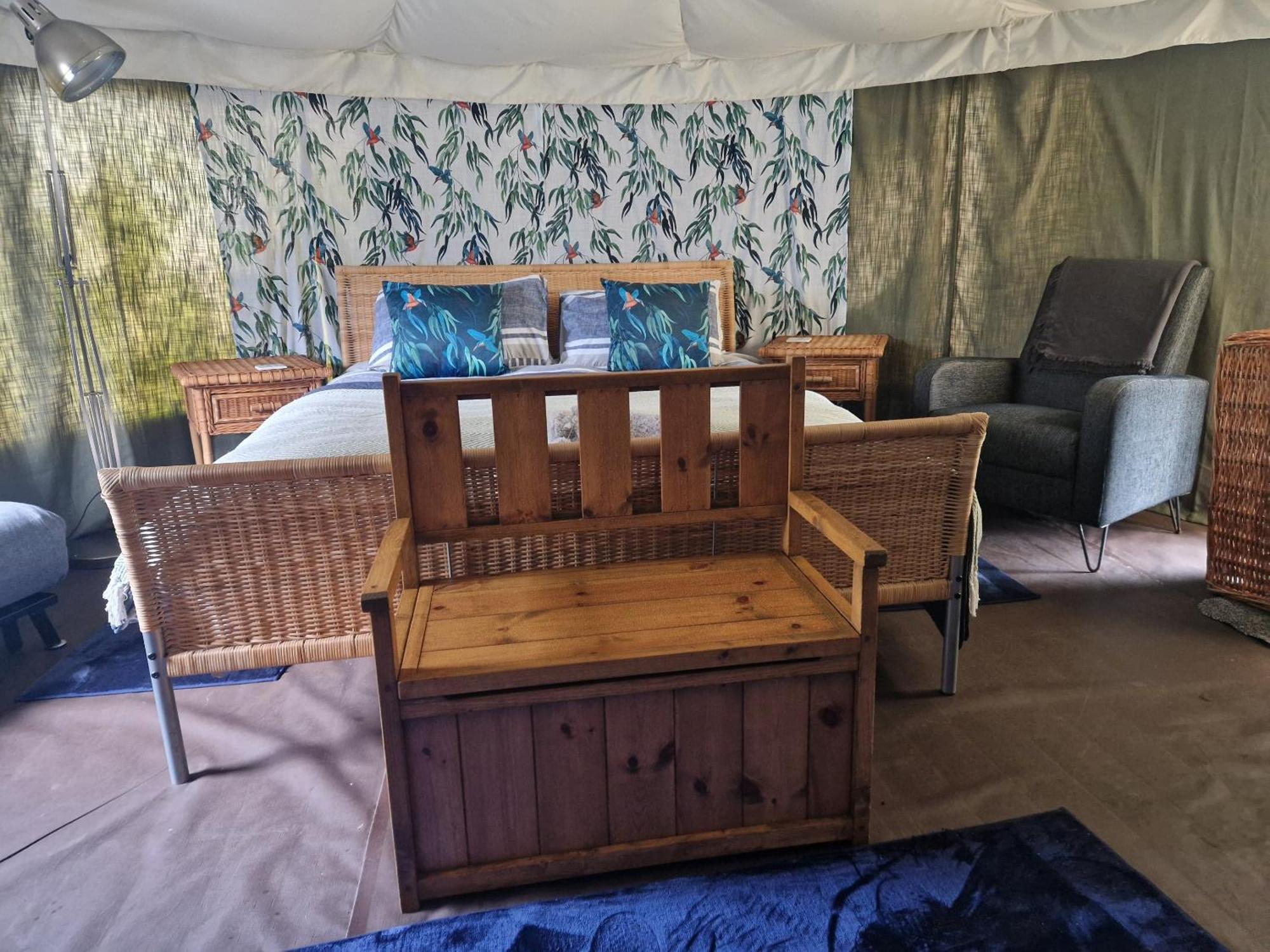 The Little Hide - Adult Only Camping Pods Wigginton  Bagian luar foto